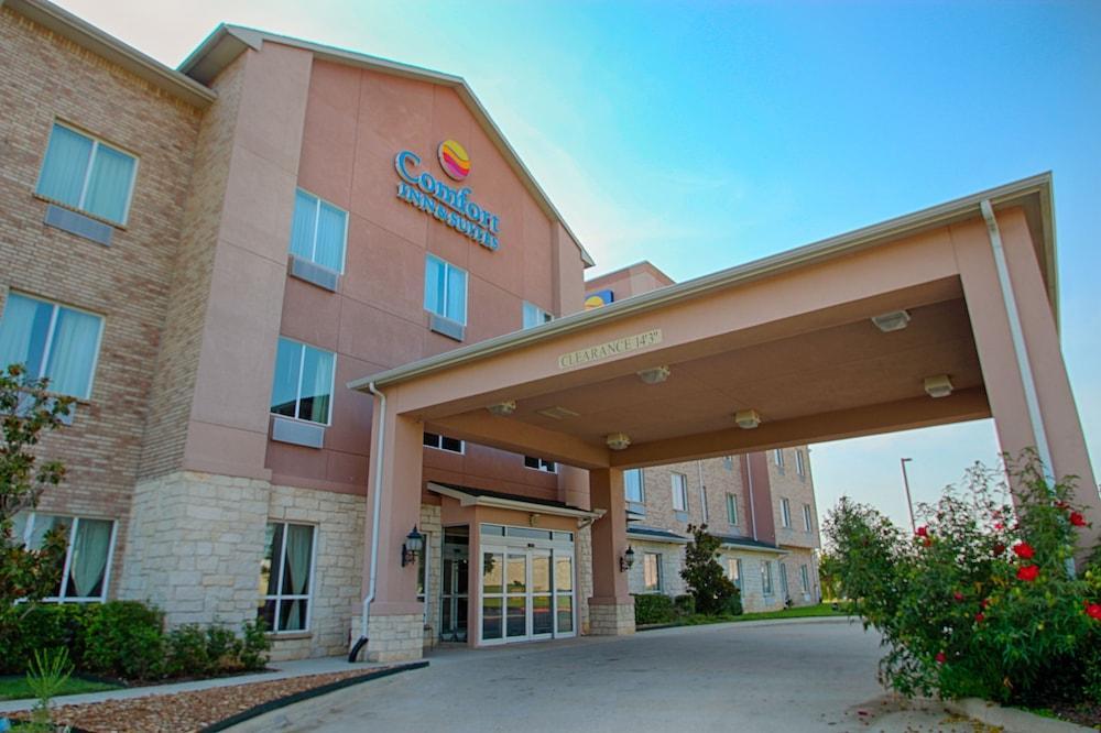 Comfort Inn & Suites Near Lake Lewisville Corinth Exterior photo